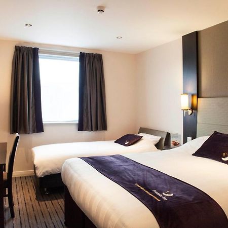 Premier Inn Guildford North - A3 Luaran gambar