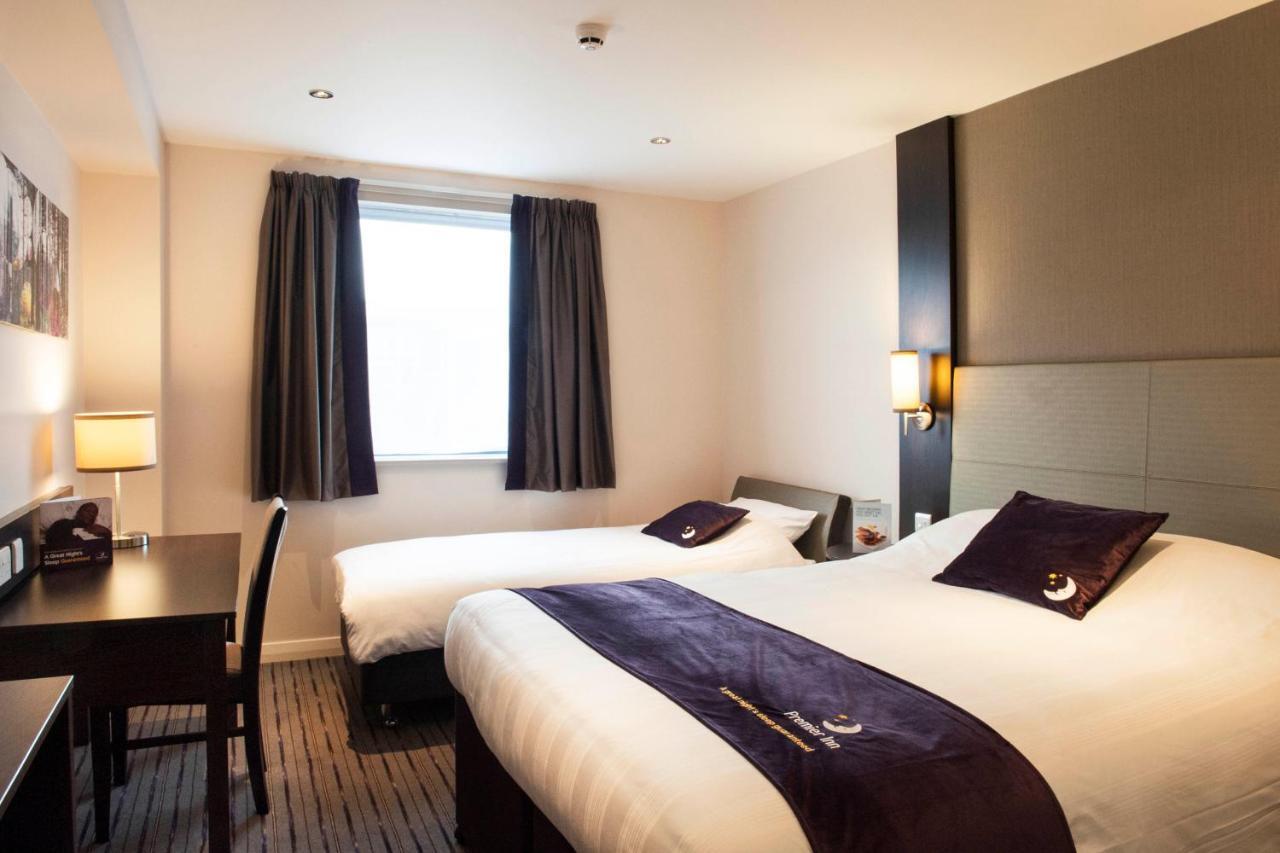 Premier Inn Guildford North - A3 Luaran gambar