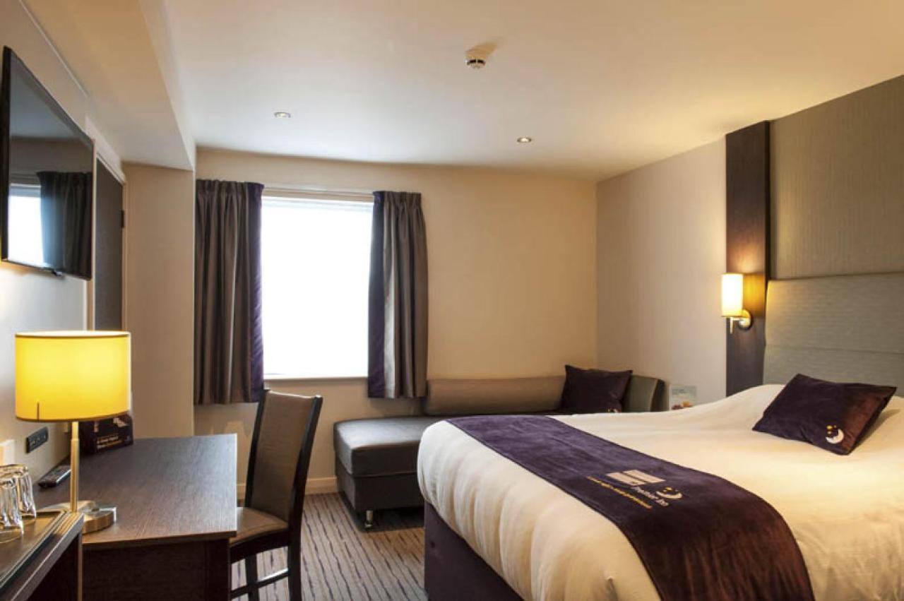 Premier Inn Guildford North - A3 Luaran gambar